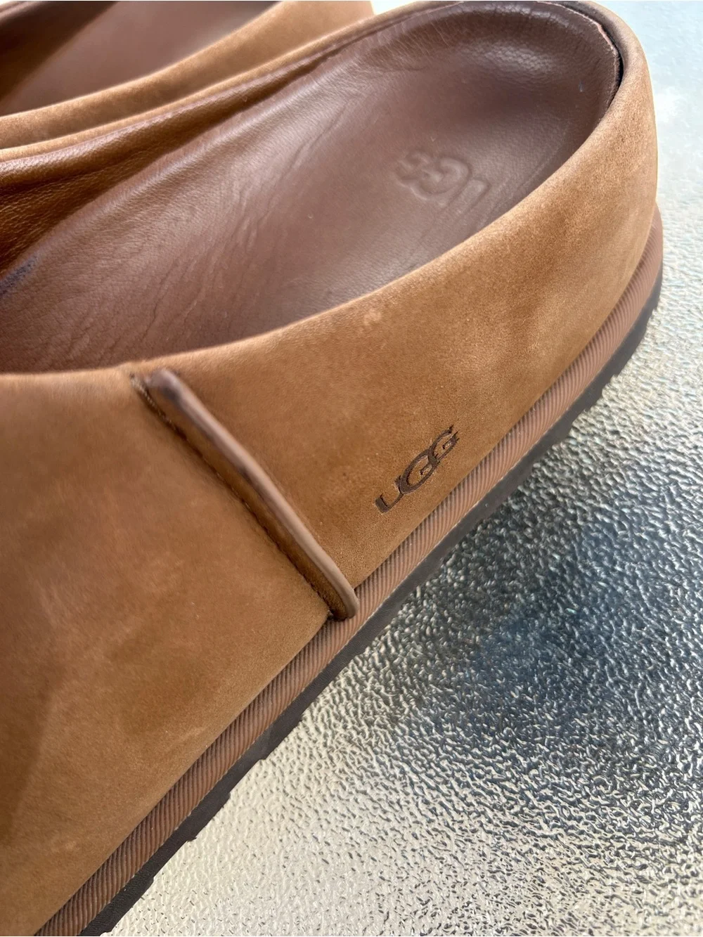 Ugg Otzo Clog Nubuck Leather Size 12 GUC Casual Neutral Shoe